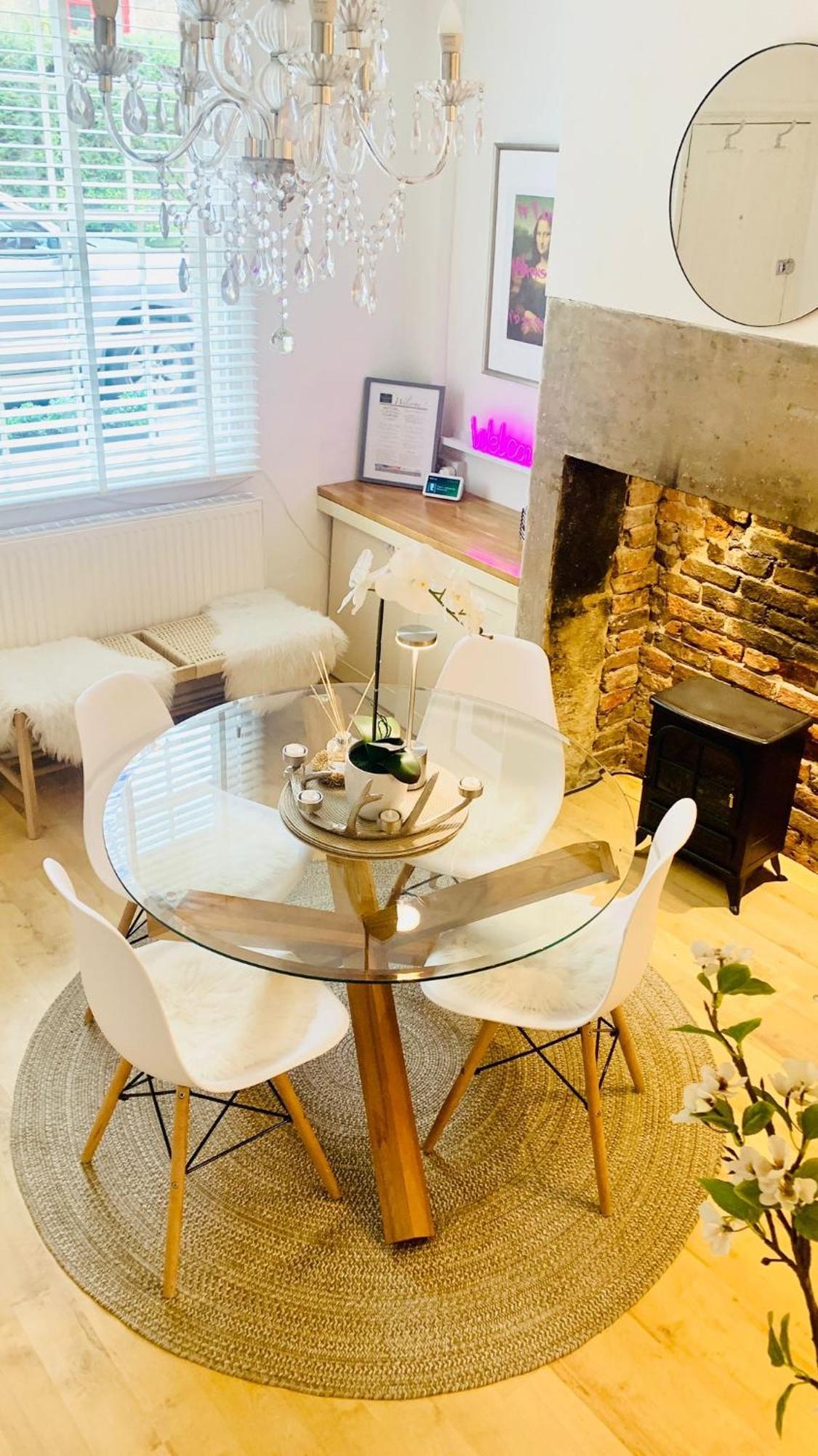 The Tenth House, Grade II Listed Georgian Town House, Wirksworth, Derbyshire, Peak District Cottage, Sleeps 4 Bagian luar foto