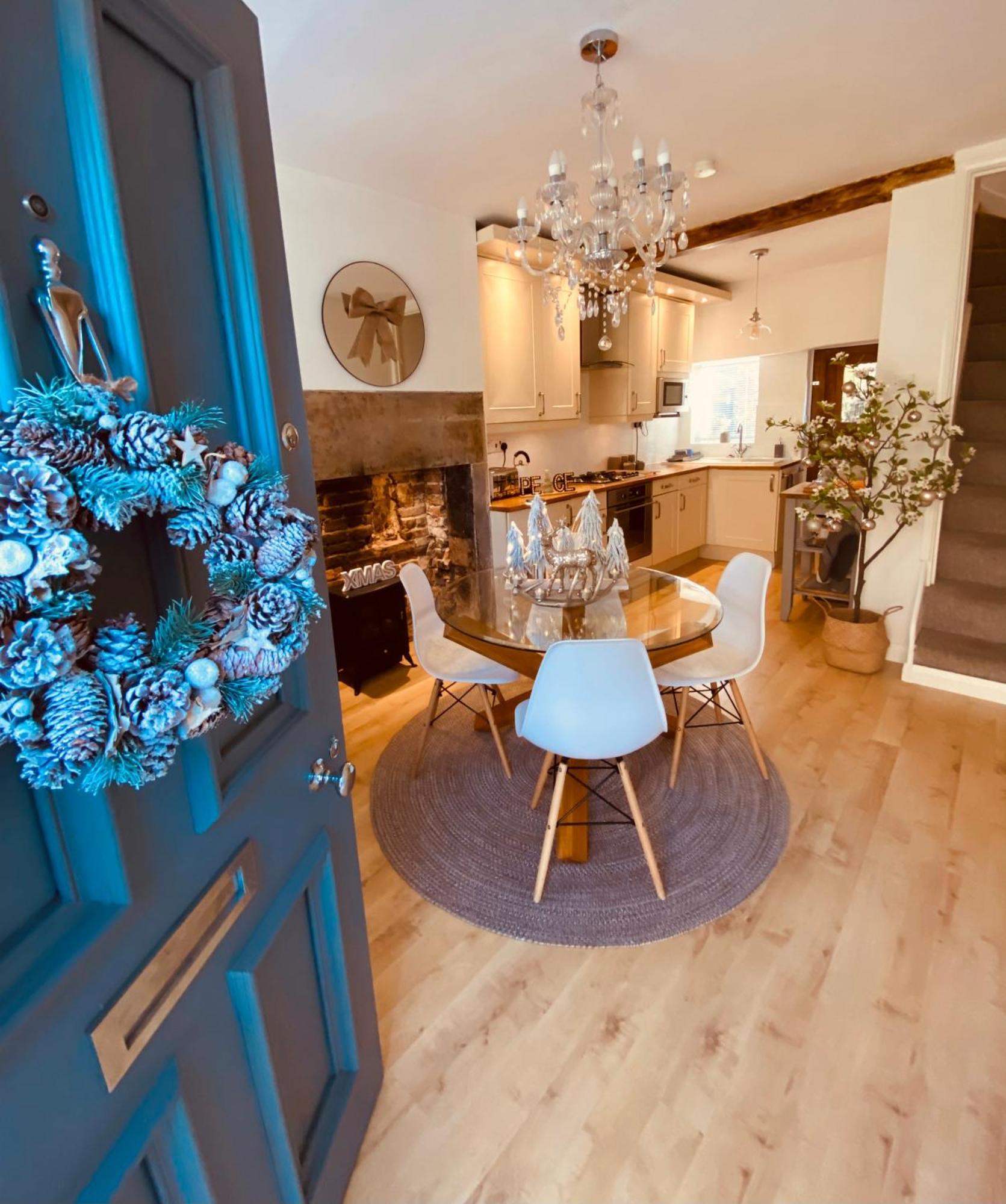 The Tenth House, Grade II Listed Georgian Town House, Wirksworth, Derbyshire, Peak District Cottage, Sleeps 4 Bagian luar foto